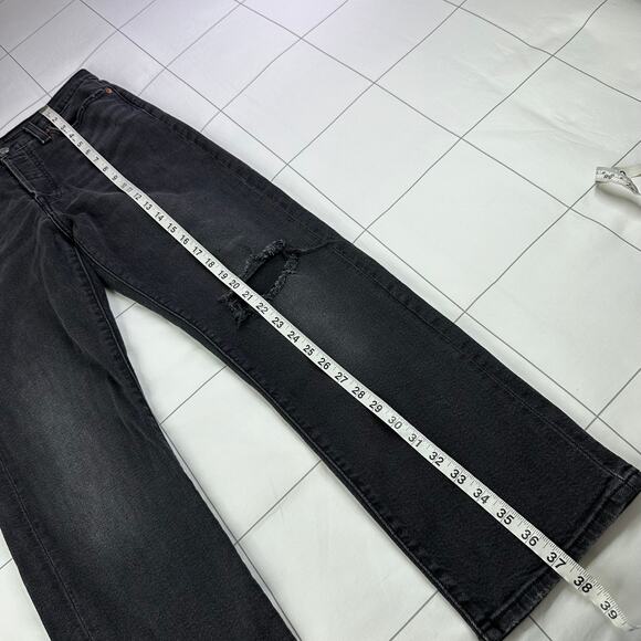Levi's Jeans Womens 29 Washed Black Wedgie Straight Leg Button Fly Ripped Knee - Picture 13 of 14